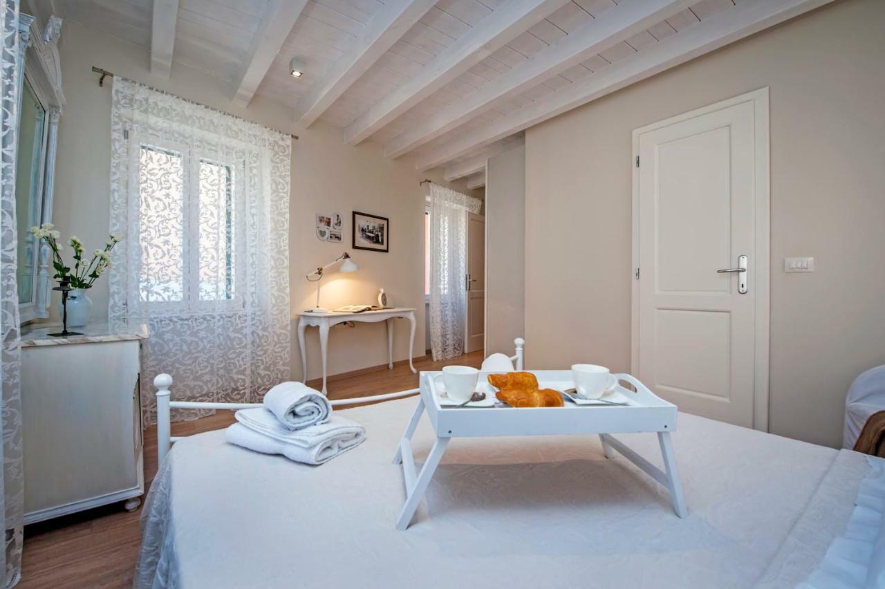 Casa Sbisa' Apartment Rovinj Eksteriør billede